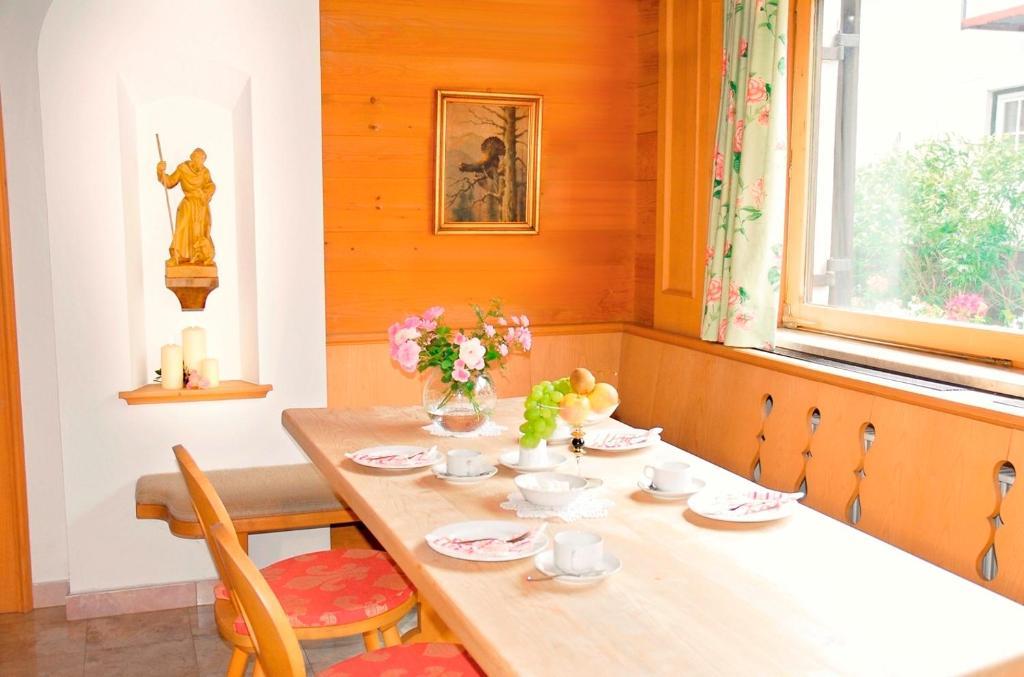Ahorn Chalet مايرهوفن الغرفة الصورة